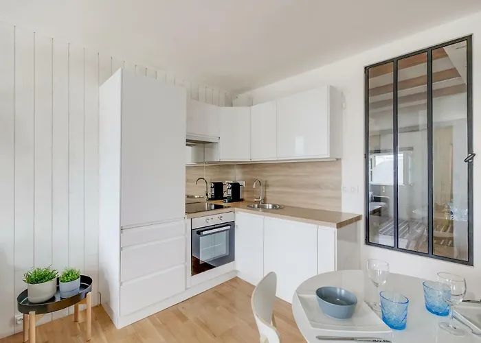 Escale Pamatxi : Vieux Port Apartamento *